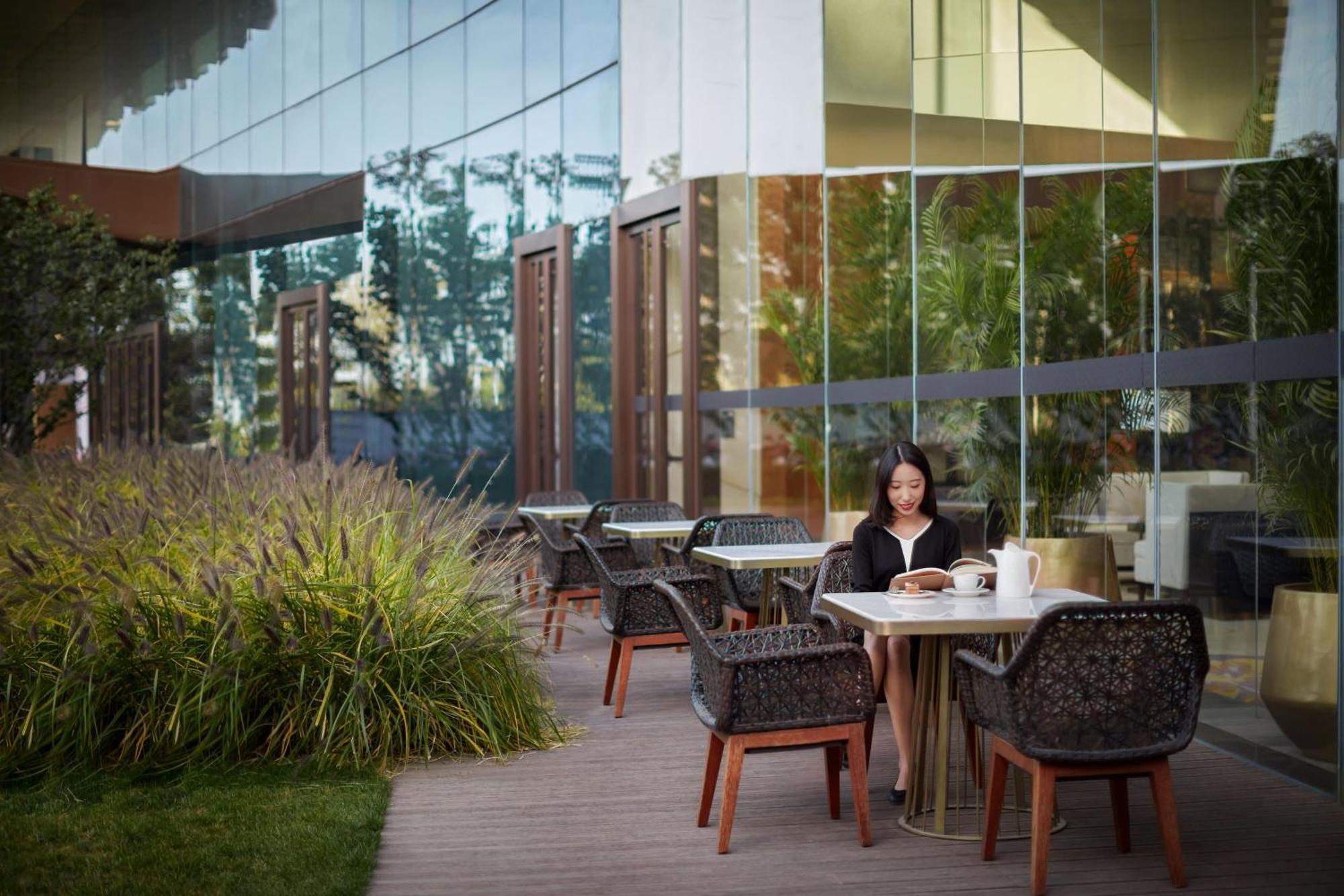 Sheraton Beijing Lize Hotel מראה חיצוני תמונה