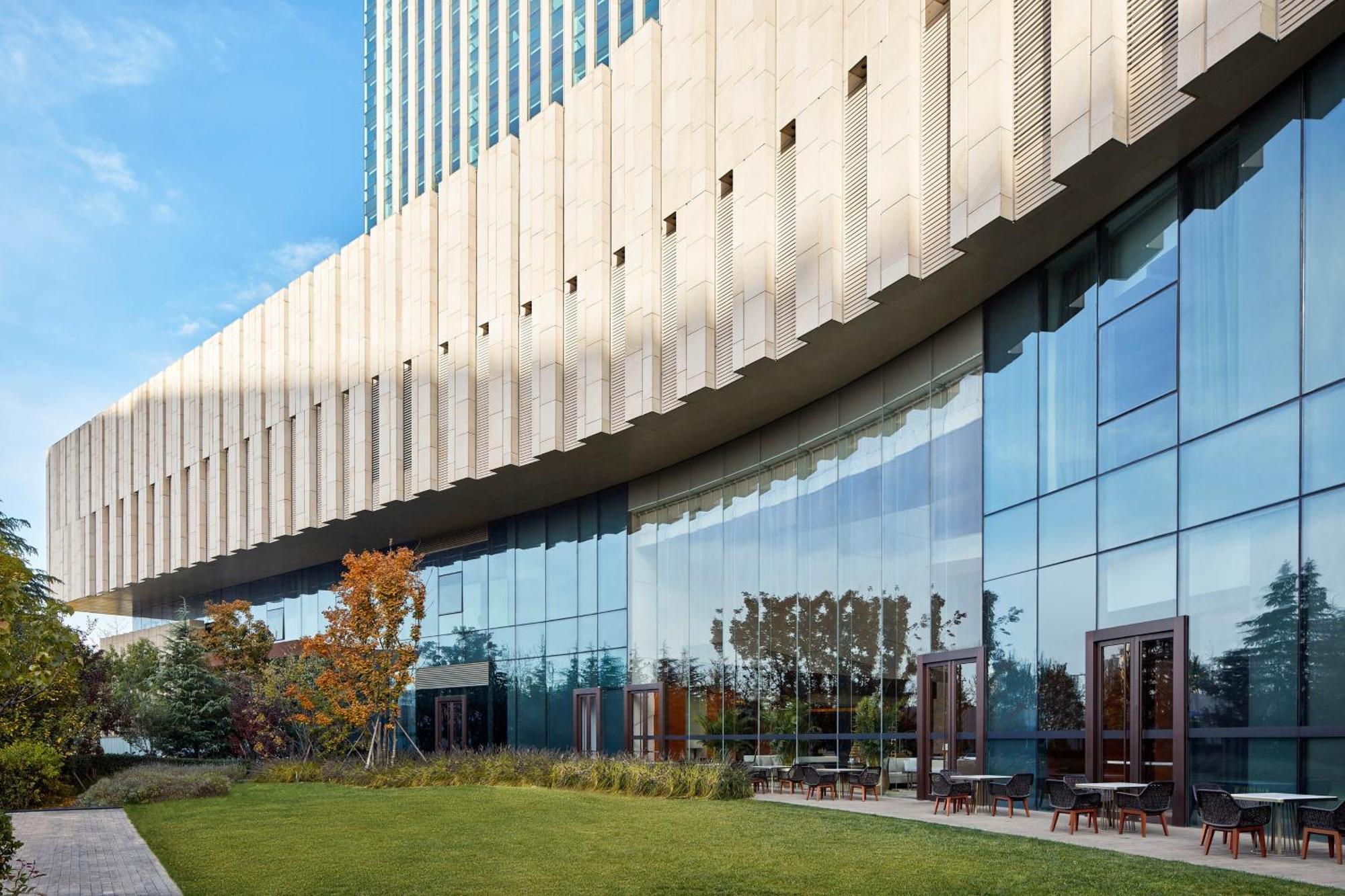 Sheraton Beijing Lize Hotel מראה חיצוני תמונה